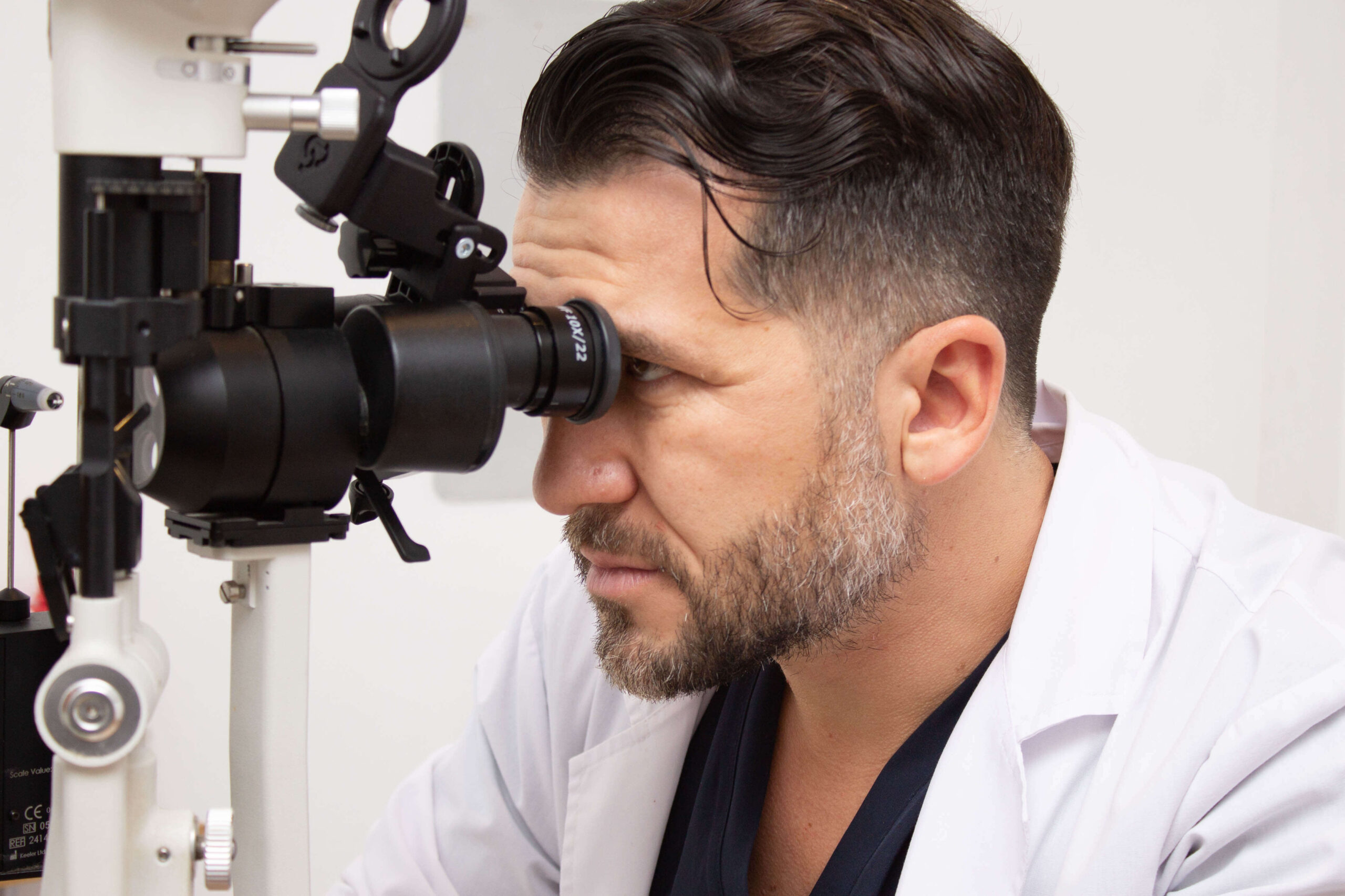 Oftalmologo Cirugia Refractiva